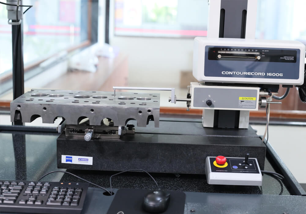 Contour Measuring Machine