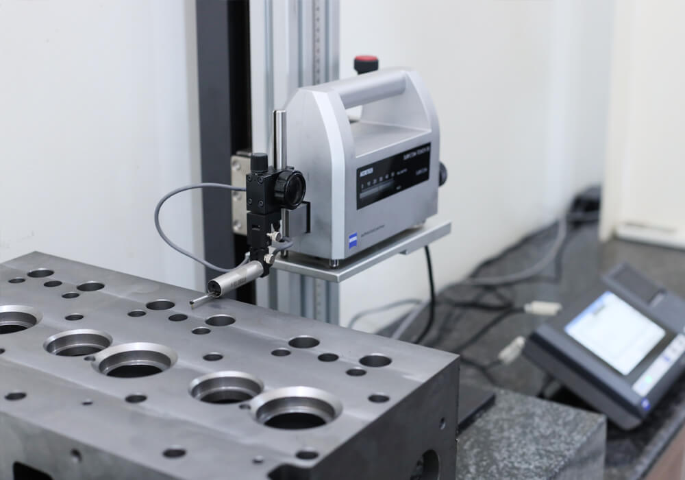 Surface Roughness Tester